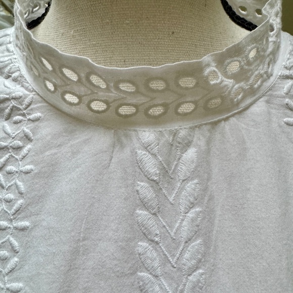 LOFT Elegant White Lace Trim high neck Blouse, ruffled hem sleeves, Medium - Picture 3 of 6
